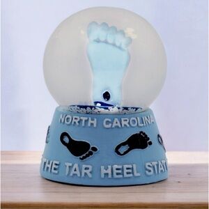 North Carolina Tar Heel 3D Snow Globe Water Globe Souvenir Ornament  2 ½”